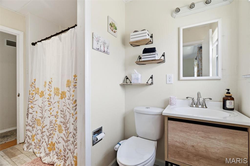 Ville Maria Five - Residential