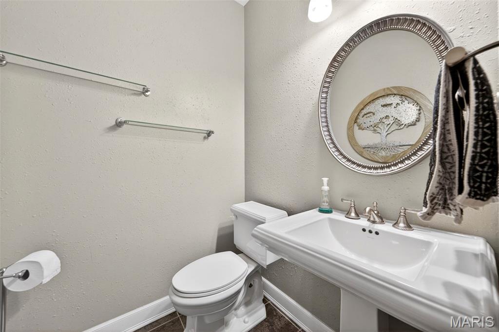 Westridge Oaks Two - Residential