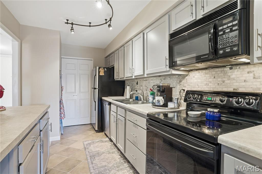 Saxony Condo - Residential