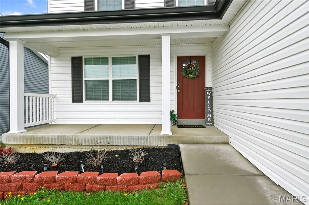 Photo of 314 Dropseed Drive, Wentzville, MO 63385 (MLS # 26018807)