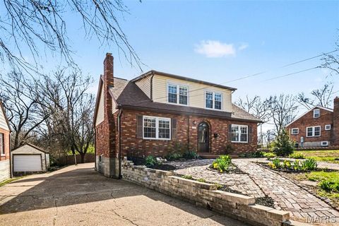 Tiny photo for 322 Midway Avenue, Kirkwood, MO 63122 (MLS # 26013758)