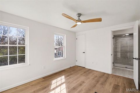 Tiny photo for 322 Midway Avenue, Kirkwood, MO 63122 (MLS # 26013758)