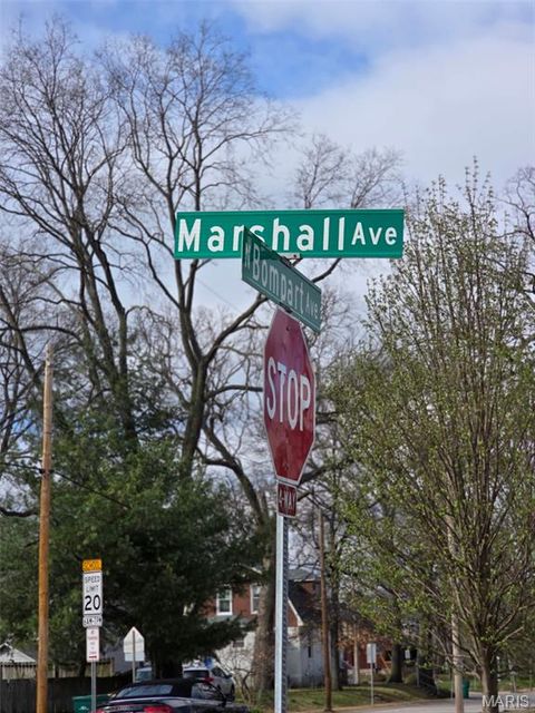 Tiny photo for 1008 N Bompart LOT B ************** Avenue, Webster Groves, MO 63119 (MLS # 26015248)