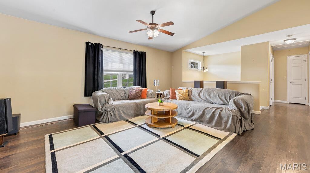 711 Sawyer Ter