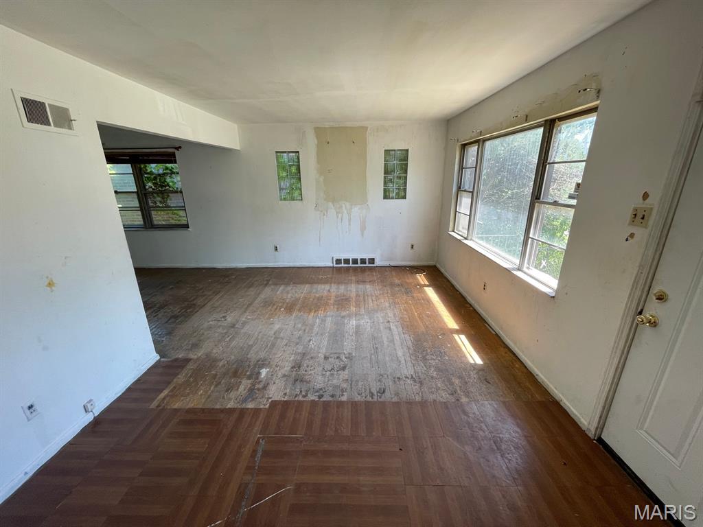 Walnut Park Add - Residential