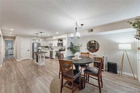 Tiny photo for 15026 Baxter Village Drive #E, Chesterfield, MO 63017 (MLS # 26051032)