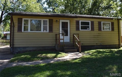1118 Congress Avenue Hazelwood MO 63138
