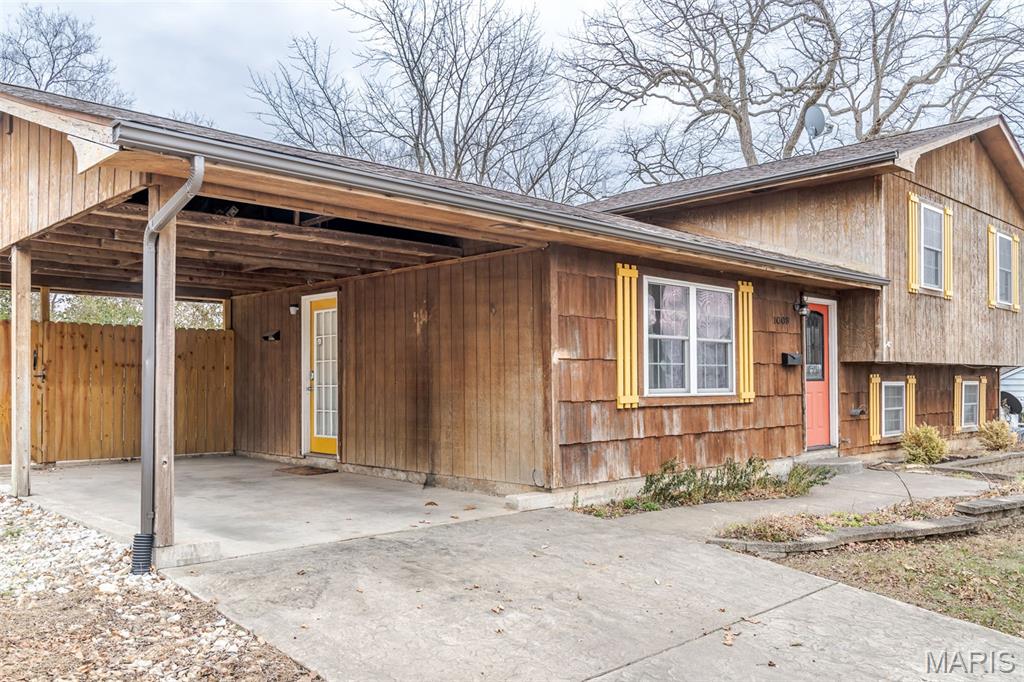 1008 N Washington Avenue N