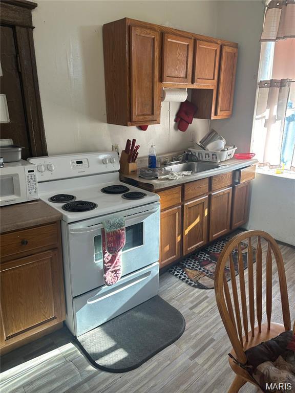 Jeff-Vander-Lou - Commercial Sale