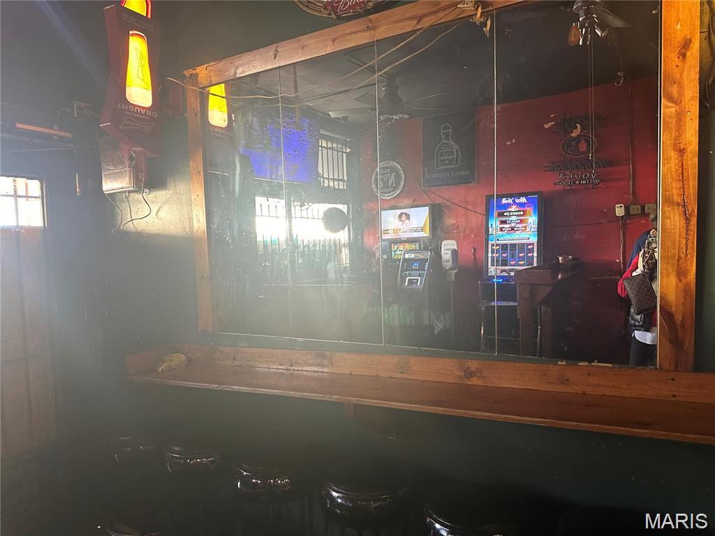 Jeff-Vander-Lou - Commercial Sale