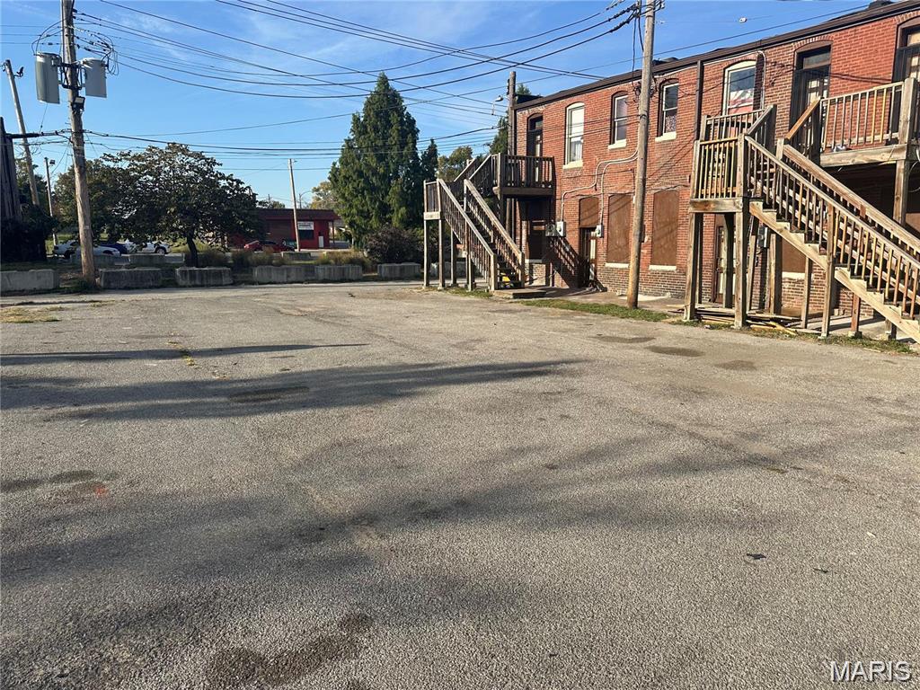 Jeff-Vander-Lou - Commercial Sale