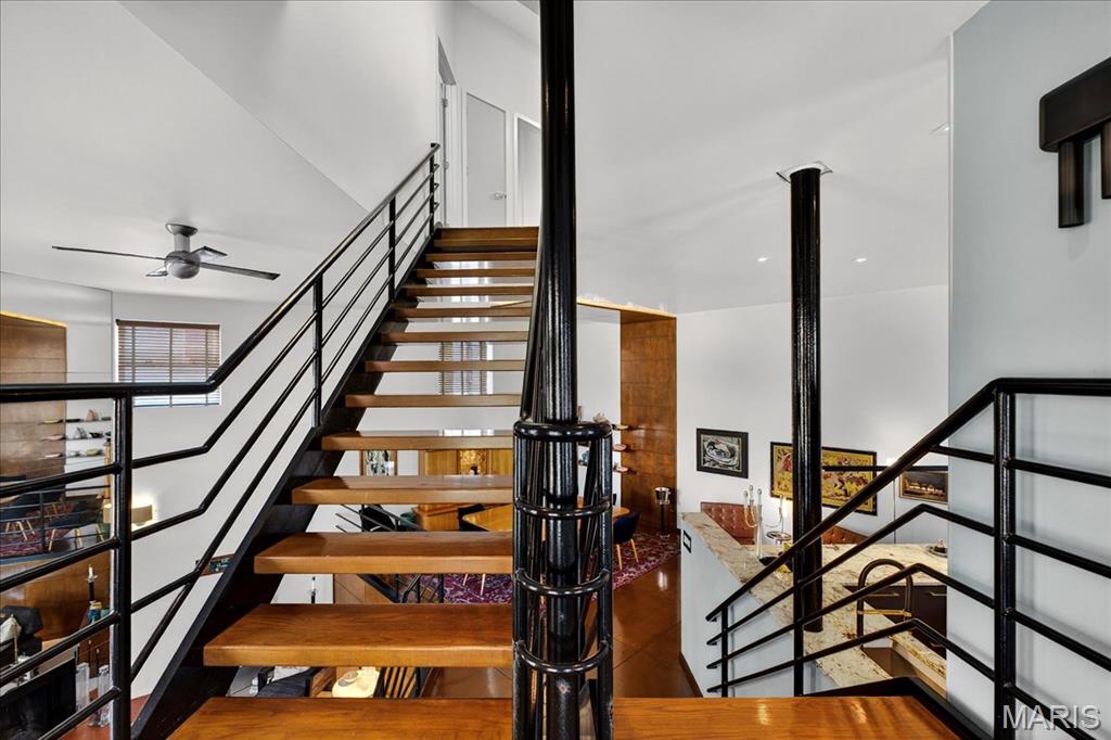 Lafayette Square - Benton Place - Residential