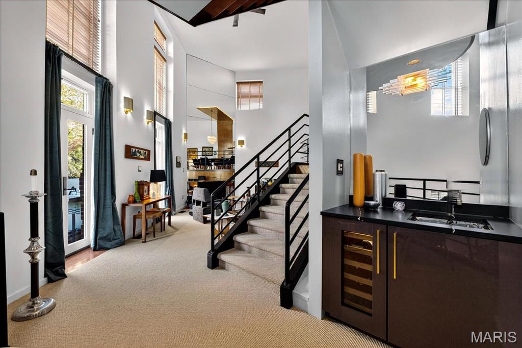 Lafayette Square - Benton Place - Residential