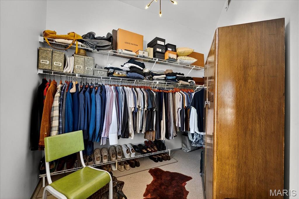 Lafayette Square - Benton Place - Residential