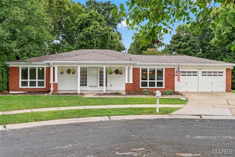 Photo of 1635 Hobnail Court, Unincorporated, MO 63146 (MLS # 26050298)