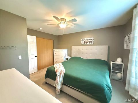 Tiny photo for 304 Parkway Drive, Troy, MO 63379 (MLS # 26020761)