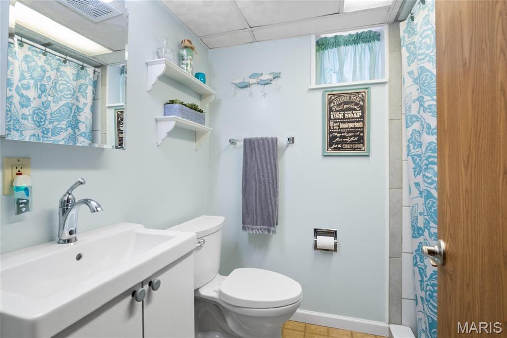 St Louis, Missouri 63126, United States, 3 Bedrooms Bedrooms, ,2 BathroomsBathrooms,Residential,Coming Soon,164530