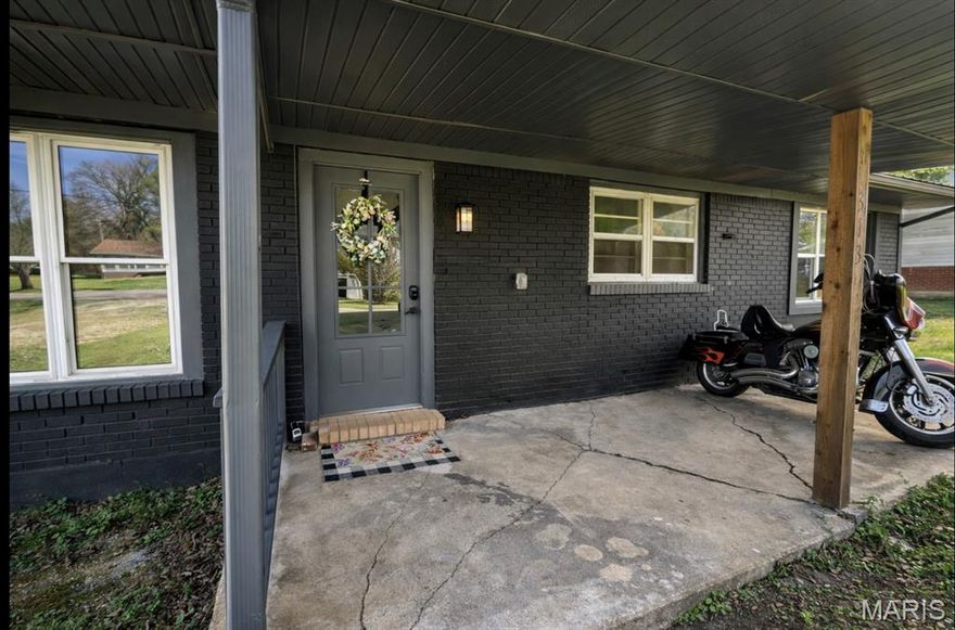 Charming, newly remodeled 3-bedroom, 1-bath home in the heart of Crocker, MO! This beautifully updated property is move-in ready and features modern finishes throughout, including new flooring, updated fixtures, and a bright, welcoming interior. The open feel of the home creates a comfortable space perfect for both relaxing and entertaining. The kitchen is a standout with stainless steel appliances, brand-new cabinetry, and plenty of room for meal prep and gatherings. Each bedroom offers a cozy retreat with great natural light and functional space. Whether you’re a first-time buyer, looking to simplify, or searching for a solid investment property, this home offers incredible value. Conveniently located near schools, shopping, and just a short drive to Fort Leonard Wood.
Motivated sellers—bring your offer! Schedule your showing today and discover everything this home has to offer!