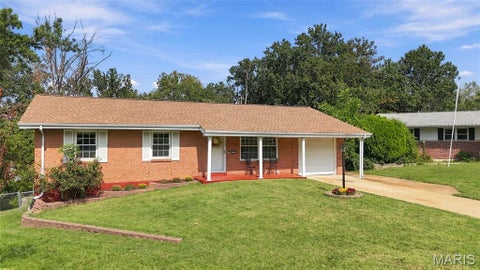 4303 Martyridge Court St Louis MO 63129
