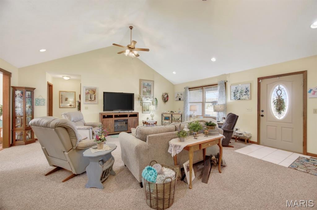 Oak Tree - Residential