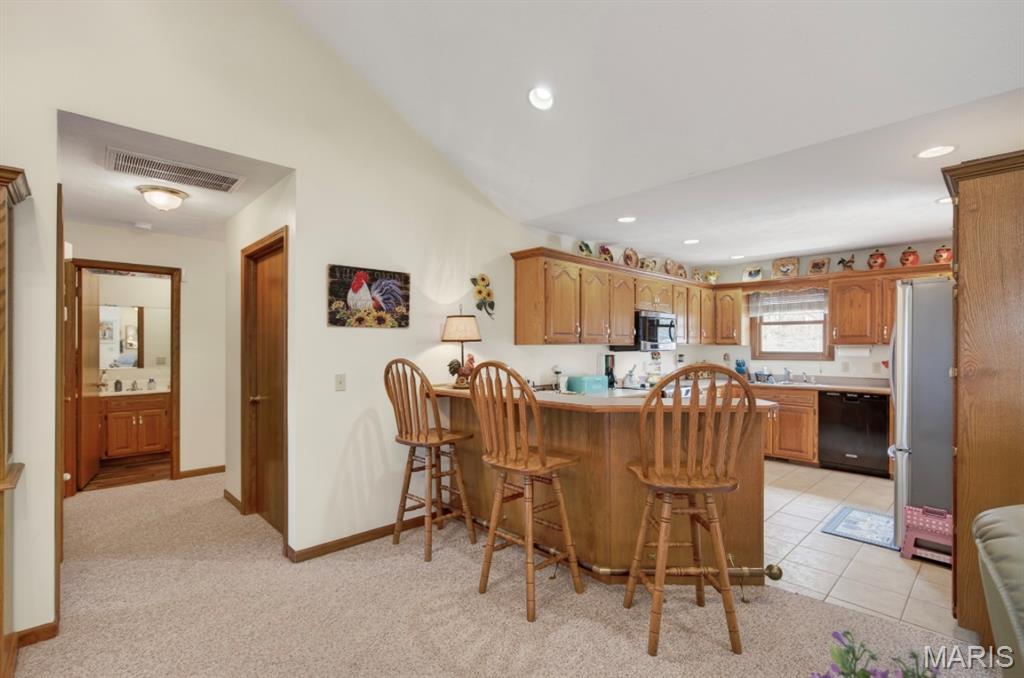 Oak Tree - Residential