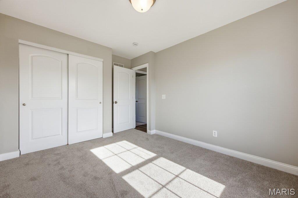 Falcons Crest - Residential