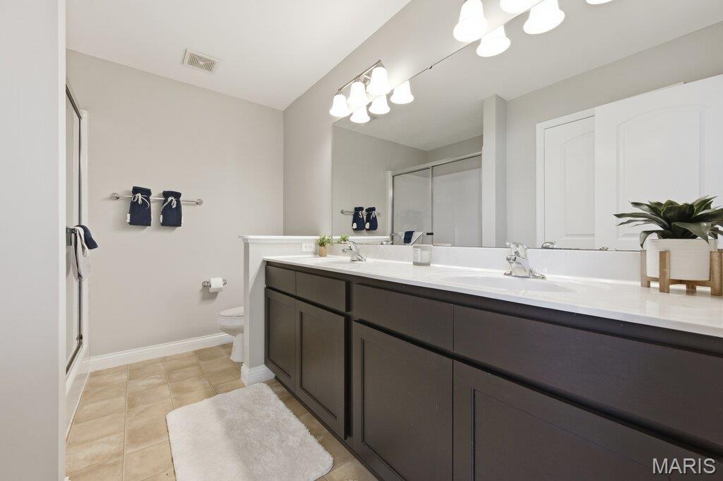 Falcons Crest - Residential