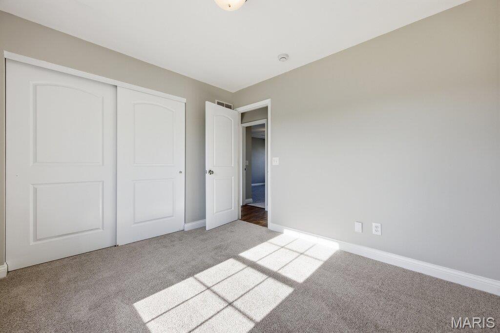 Falcons Crest - Residential