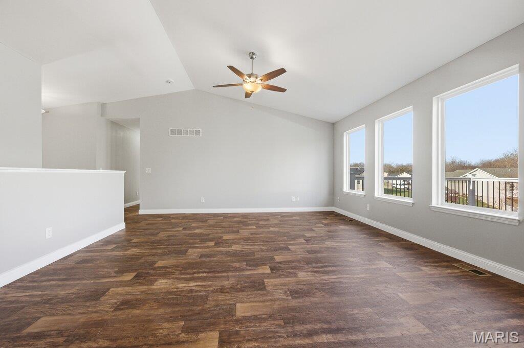 Falcons Crest - Residential