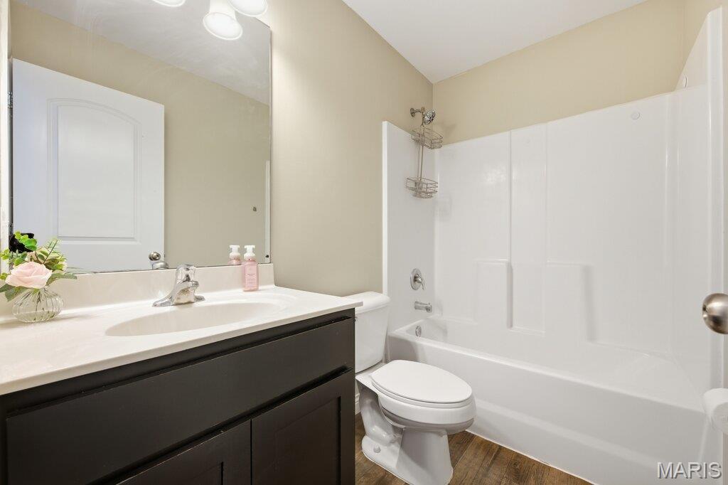 Falcons Crest - Residential