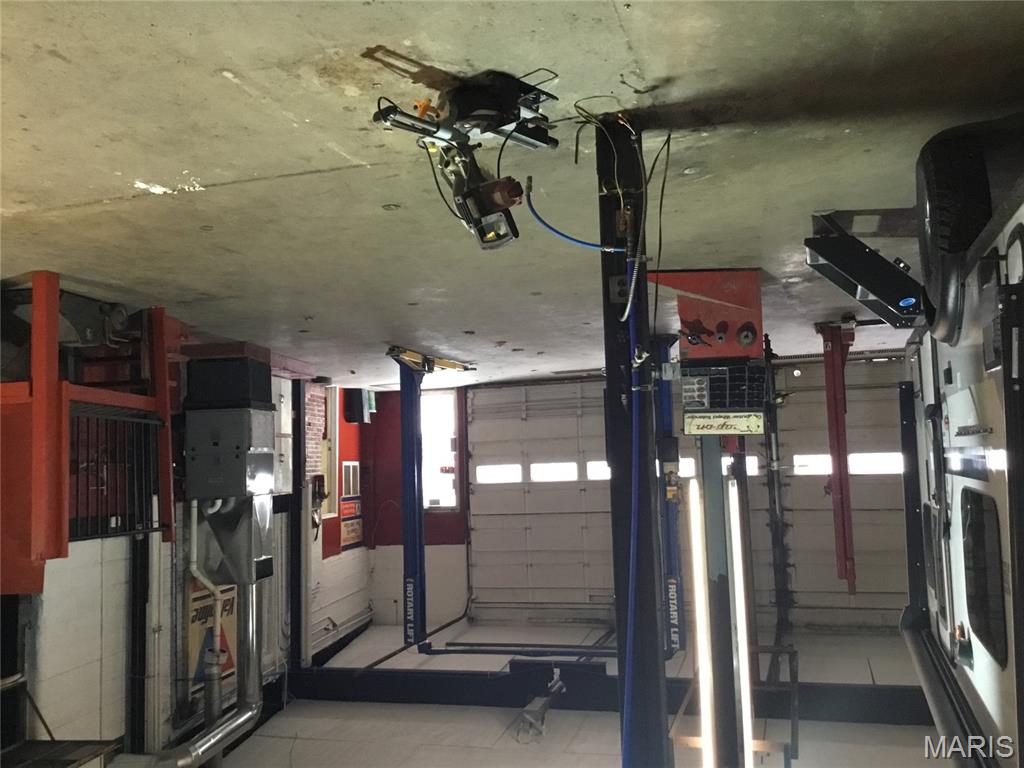 Eastern Add - Commercial Sale