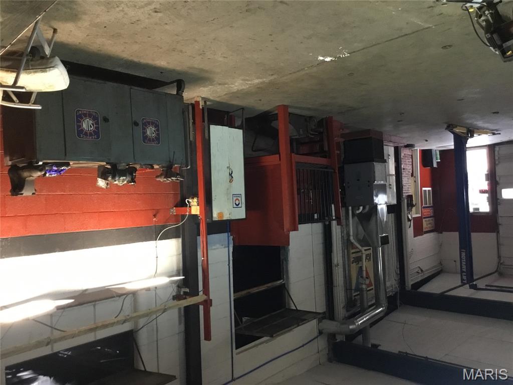 Eastern Add - Commercial Sale