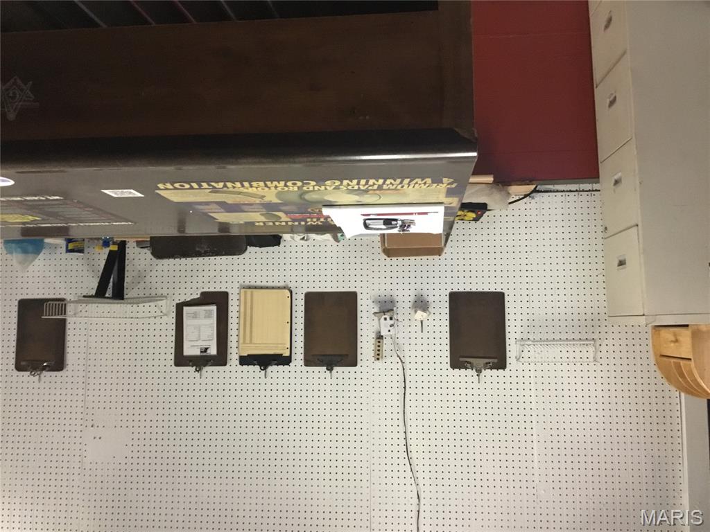 Eastern Add - Commercial Sale