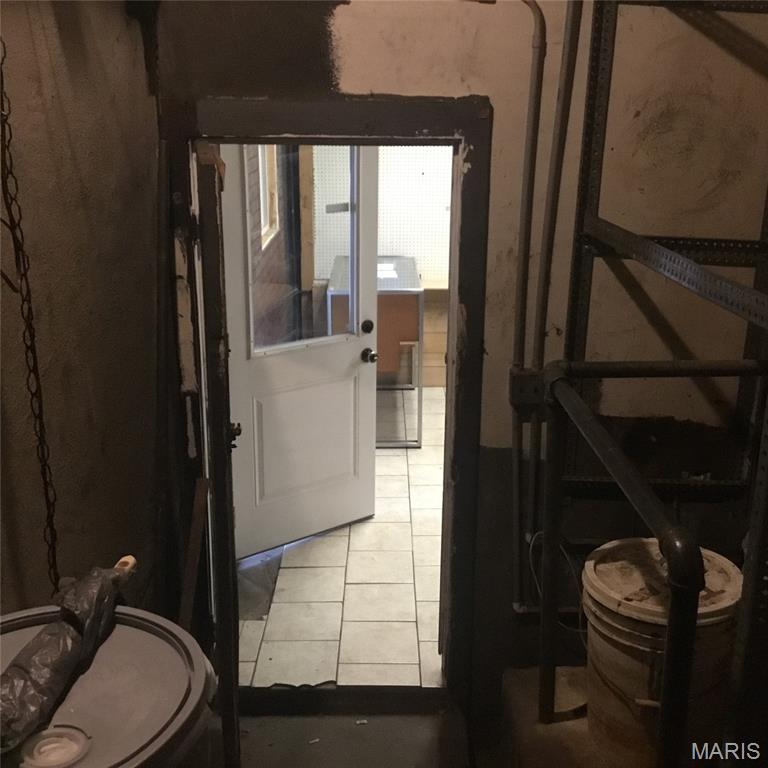 Eastern Add - Commercial Sale