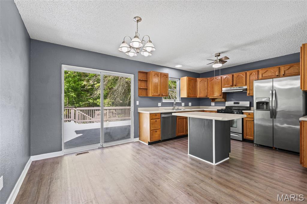 Country Cottage Estates - Residential