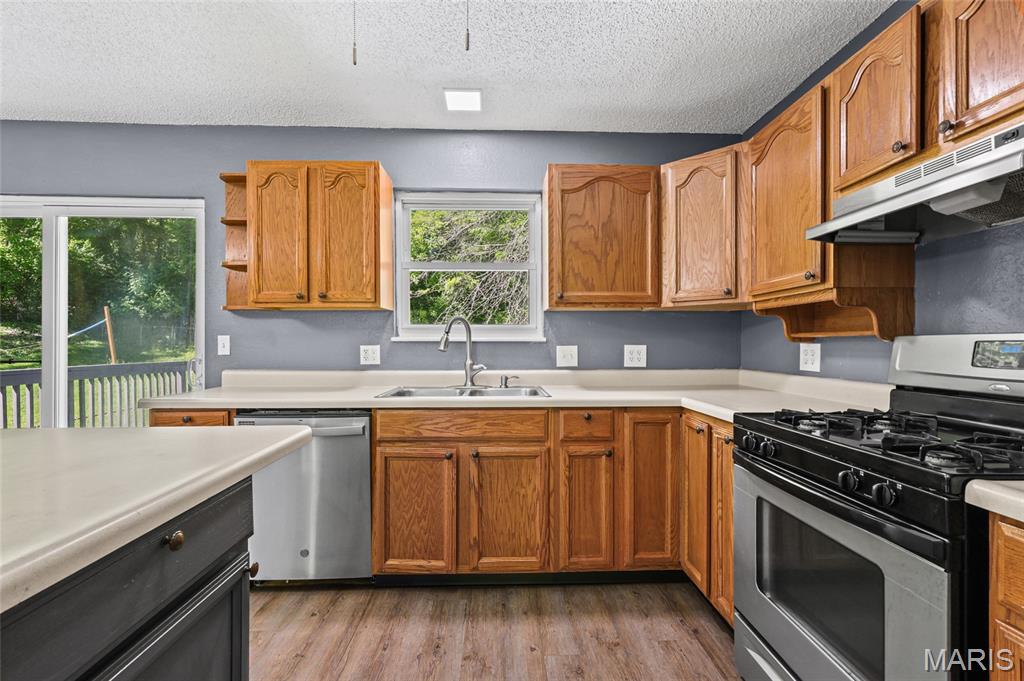 Country Cottage Estates - Residential