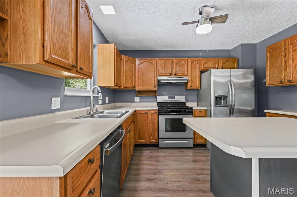 Country Cottage Estates - Residential