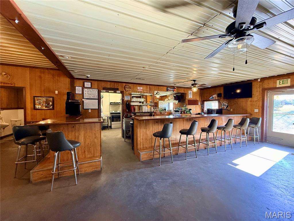 Lake Perry - Commercial Sale