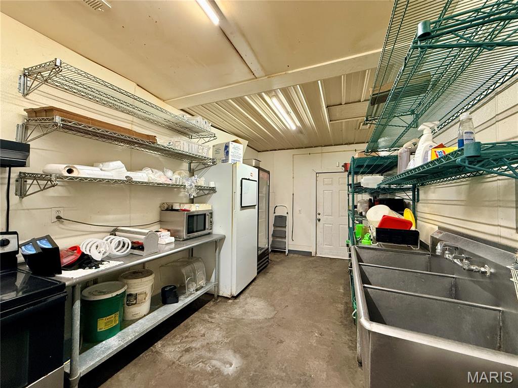 Lake Perry - Commercial Sale