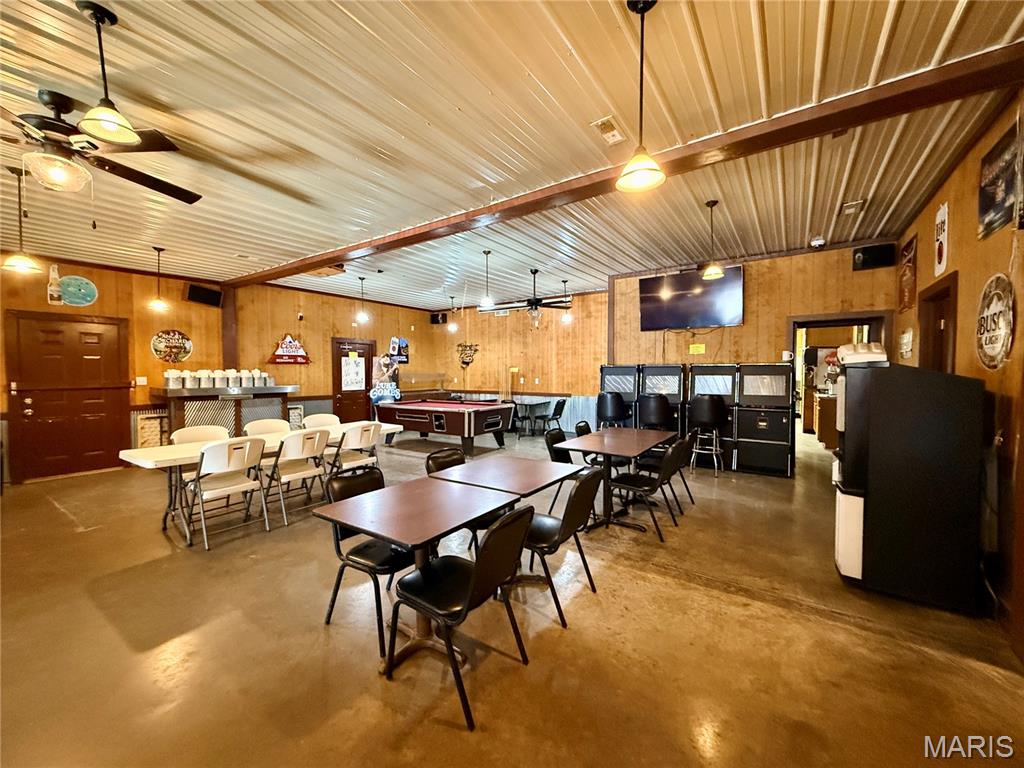 Lake Perry - Commercial Sale