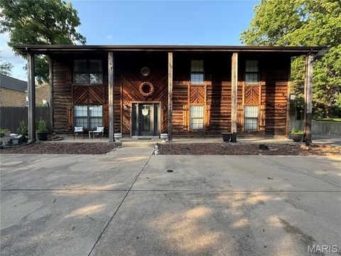 10755 Kennerly Road Sunset Hills MO 63128