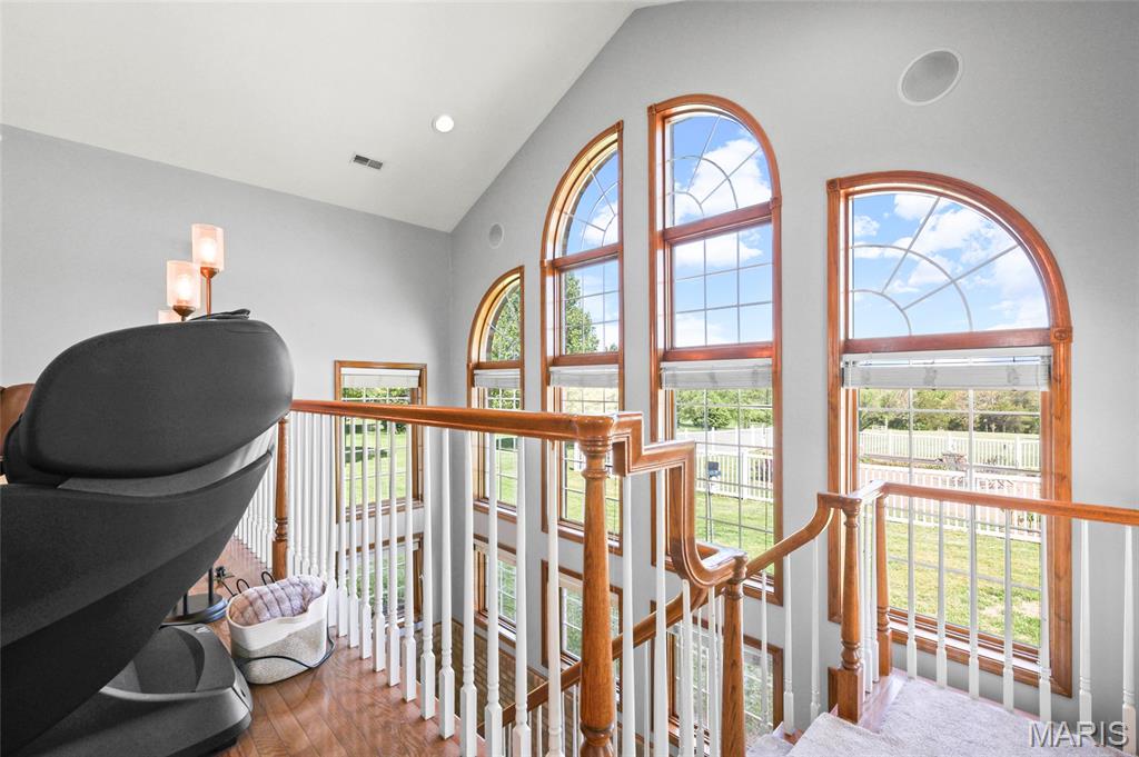 Victoria Xing - Residential