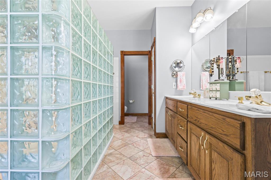 Victoria Xing - Residential