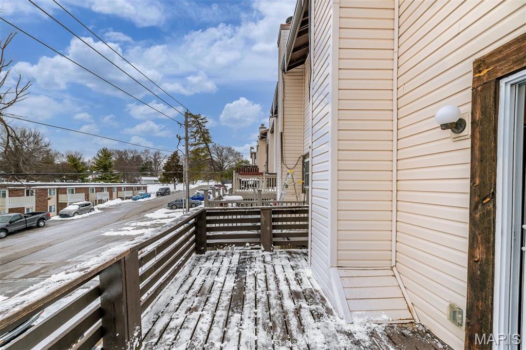 Driftwood Place Condo - Residential