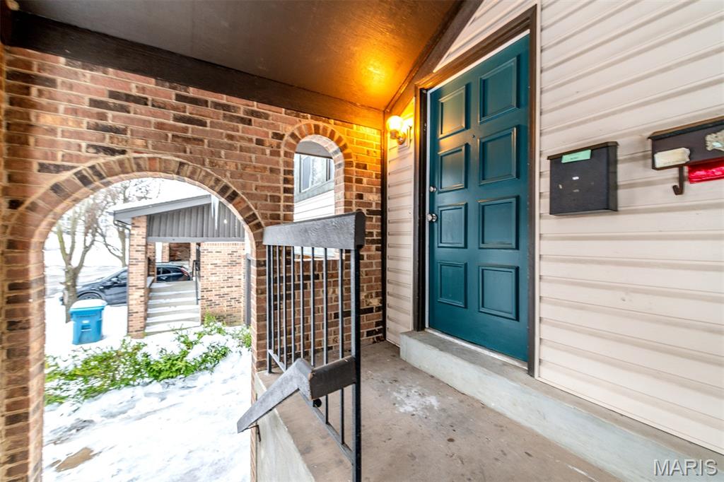 Driftwood Place Condo - Residential