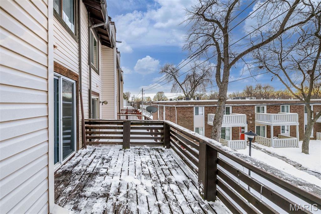 Driftwood Place Condo - Residential