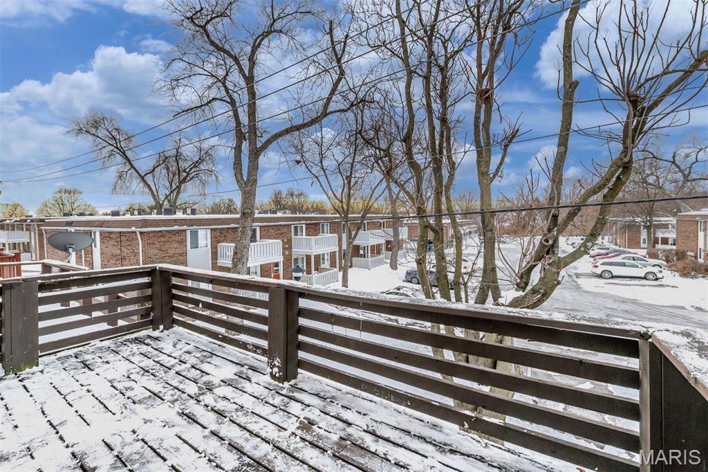 Driftwood Place Condo - Residential