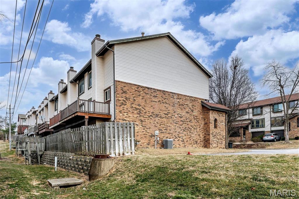 Driftwood Place Condo - Residential