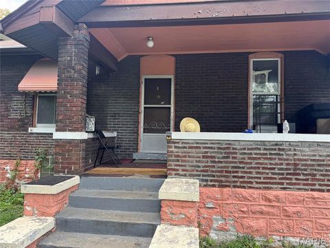 531 N 24th Street East St Louis IL 62205