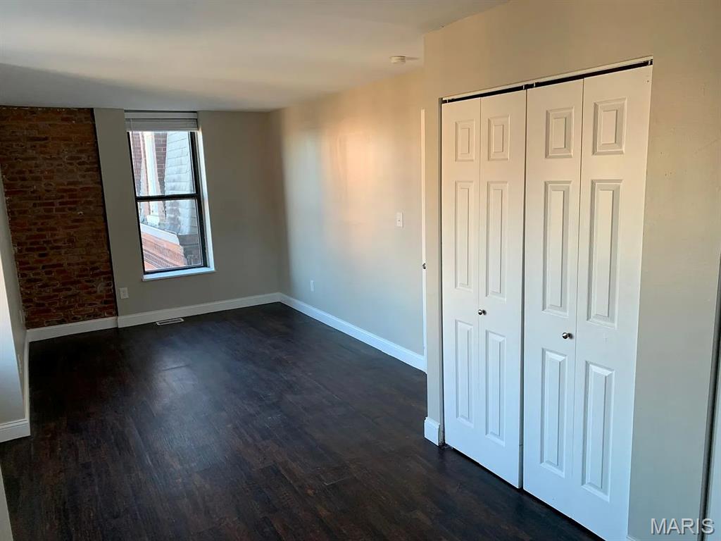 Benton Park - Commercial Sale